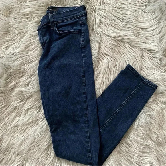 J BRAND Skinny Leg in Bluebird 28 - Picture 4 of 11